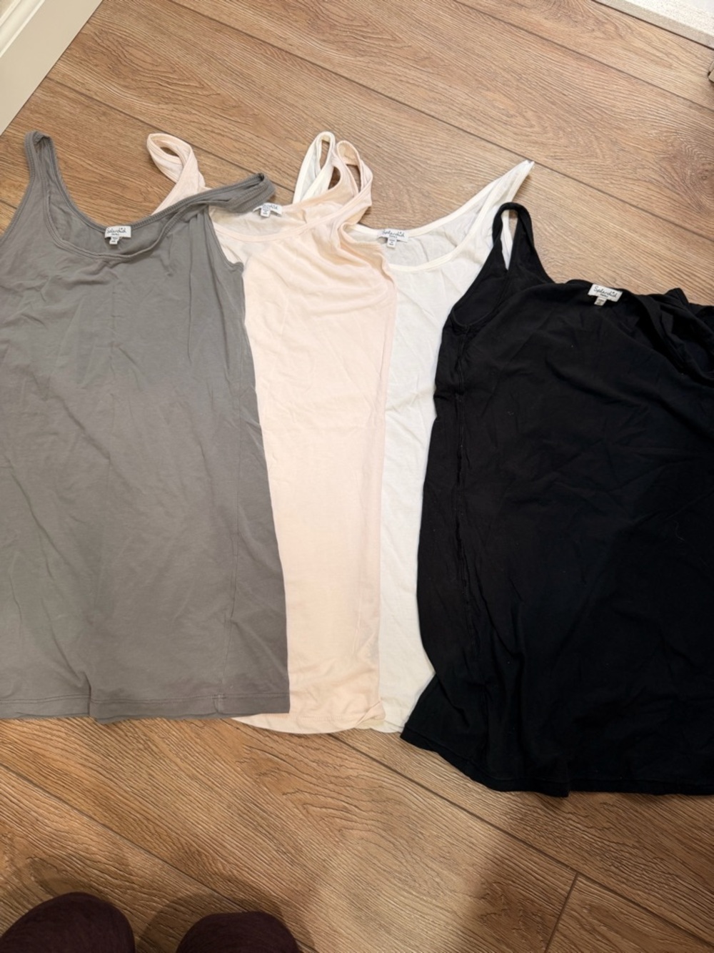 Splendid Four-Pack Scoop Tank Tops - Black, White, Blush, Gray 0059
